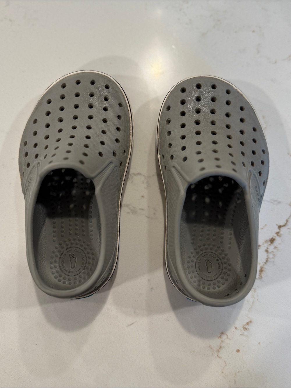 Native Shoes Miles Kids Slip On Water Shoes Dublin Grey White C7